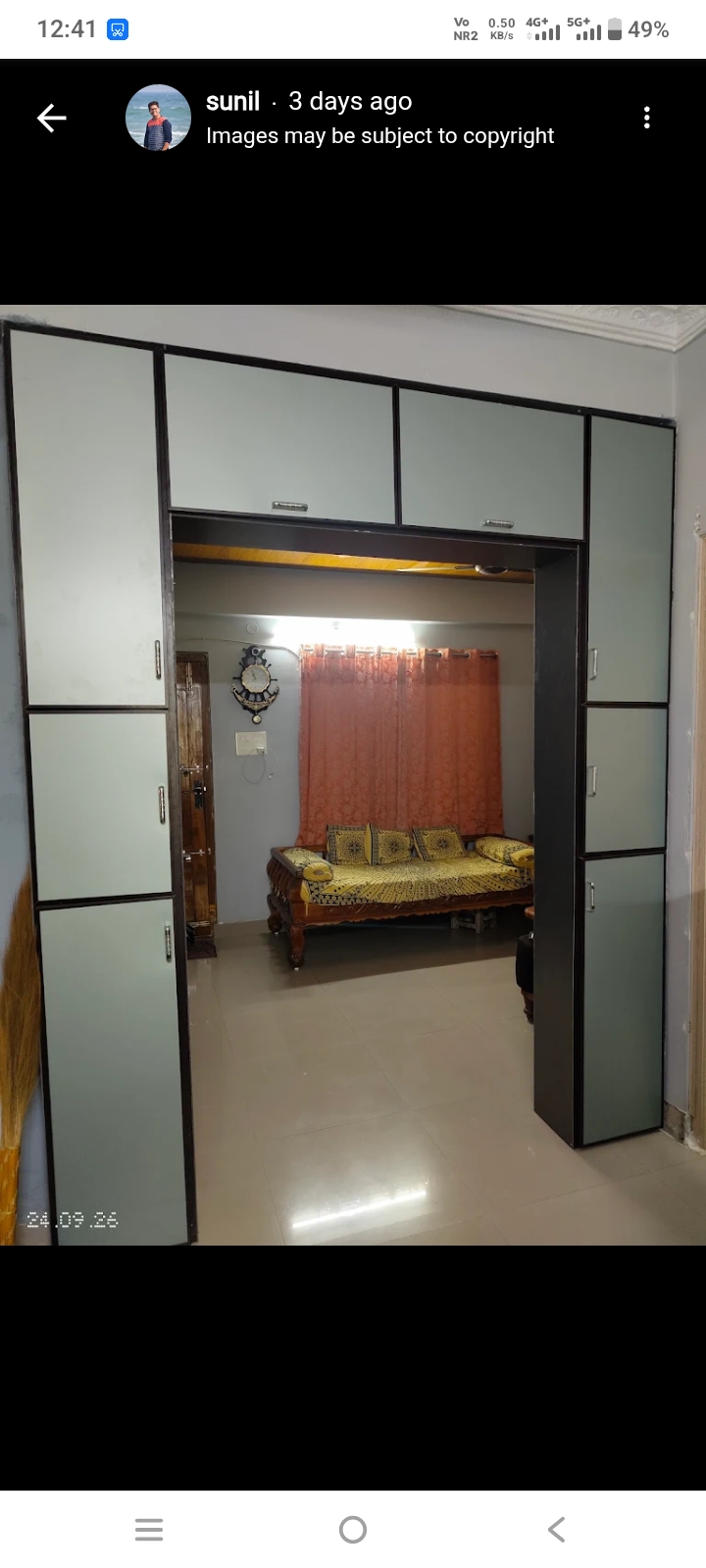Aluminium partition unit with overhead storage